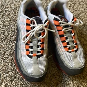 Mens Nike air max sz 9.5 authentic